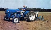 thefordtractorstory2_1.jpg