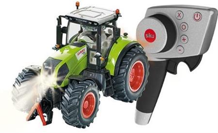 Claas Axion 850 remote controlled