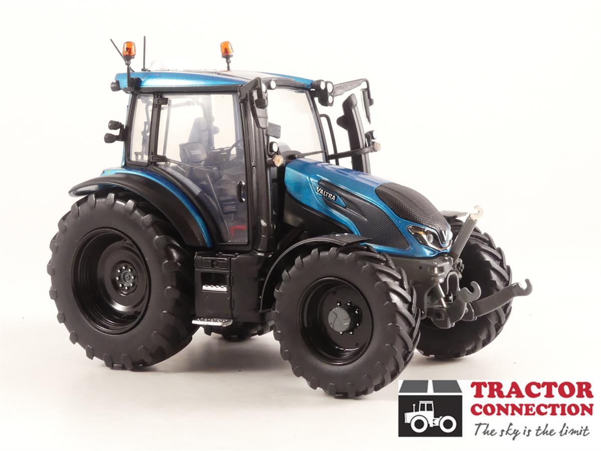 Valtra G135 turquoise