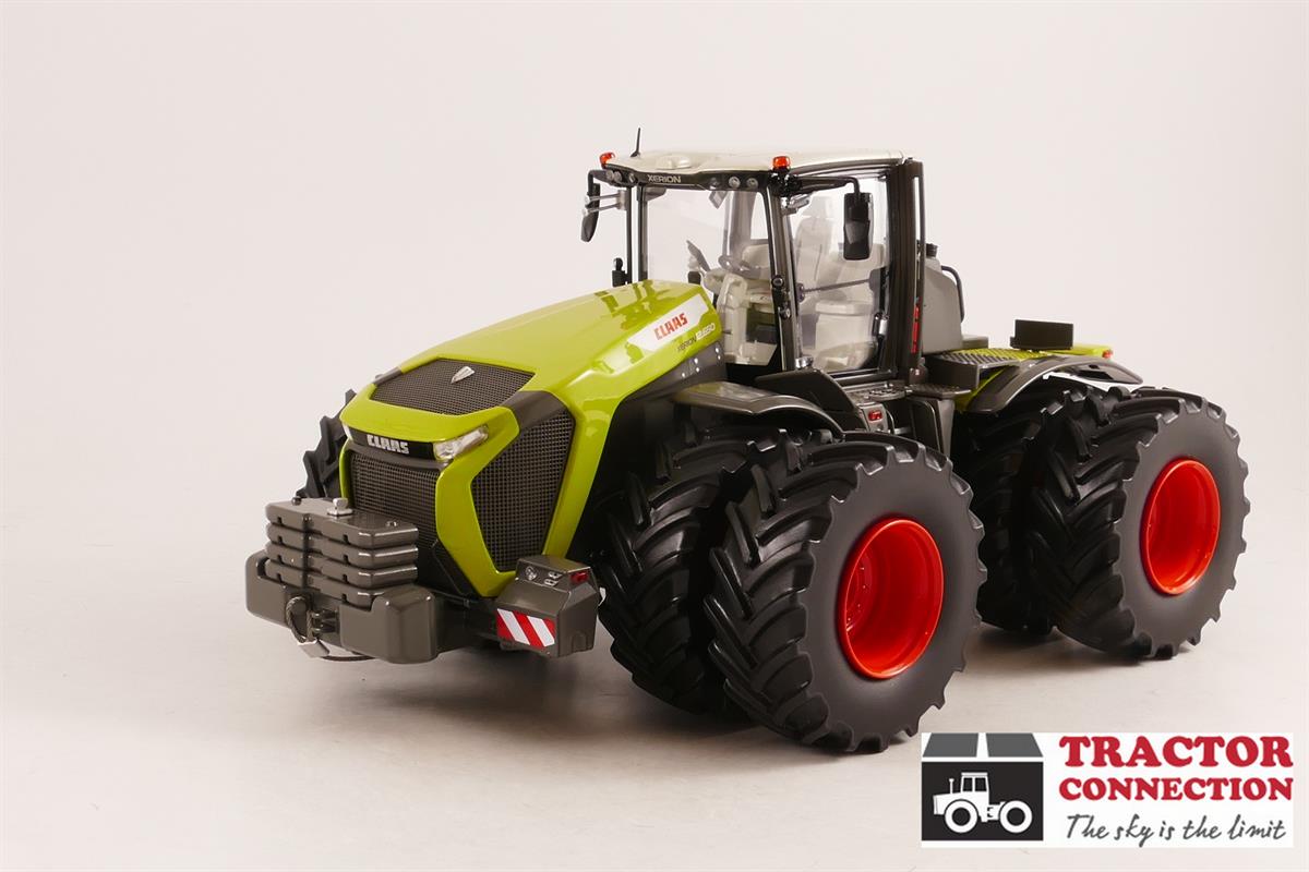 Claas Xerion 12.650