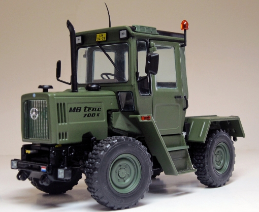 Afbeeldingen van MB Trac 700 K Luchtmacht camouflage