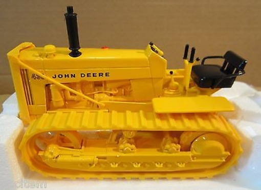 Afbeeldingen van John Deere 430 rupstrekker