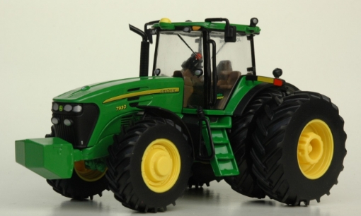 Afbeeldingen van John Deere 7930
