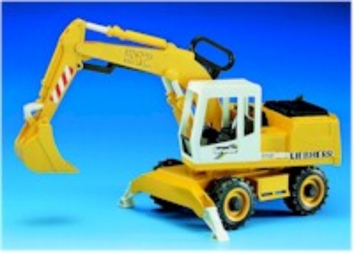 Afbeeldingen van Liebherr 912 wielkraan