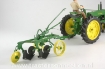 Afbeeldingen van John Deere 44 ploeg