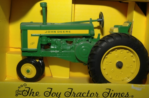 Afbeeldingen van John Deere 720 Toy Tractor Times