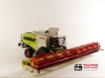 Afbeeldingen van Claas Lexion 8800  combine