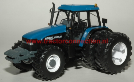 Afbeeldingen van New Holland 8560