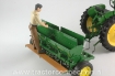 Afbeeldingen van John Deere Van Brunt FB zaaimachine
