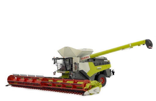 Afbeeldingen van Claas Lexion 8800  combine