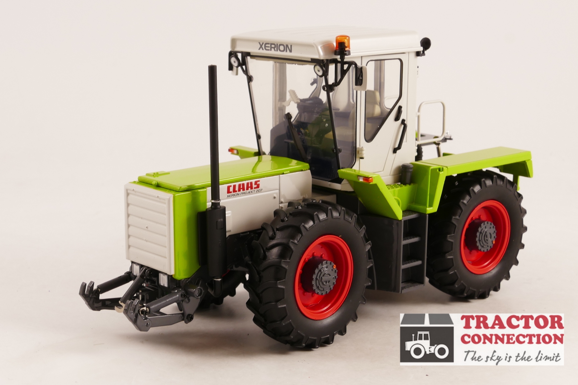 Claas Xerion 4000 ST | Tractor Connection | Specialist in miniaturen ...