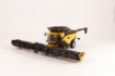Afbeeldingen van New Holland CR11 combine