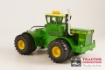 Afbeeldingen van John Deere WA-17 kniktrekker 