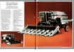 Afbeeldingen van Allis Chalmers Gleaner maaidorser folder.